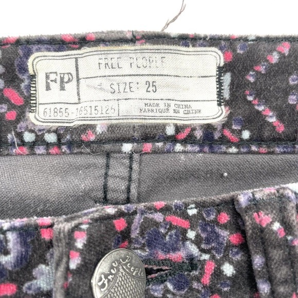 Free‎ People Women's Velvet Skinny Pants Stretch Geometric Print Size 25 - Picture 4 of 12